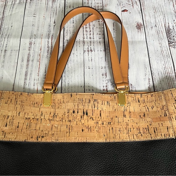 Lauren Ralph Lauren Vegan Pebbled Leather and Cork Bag - Picture 3 of 12